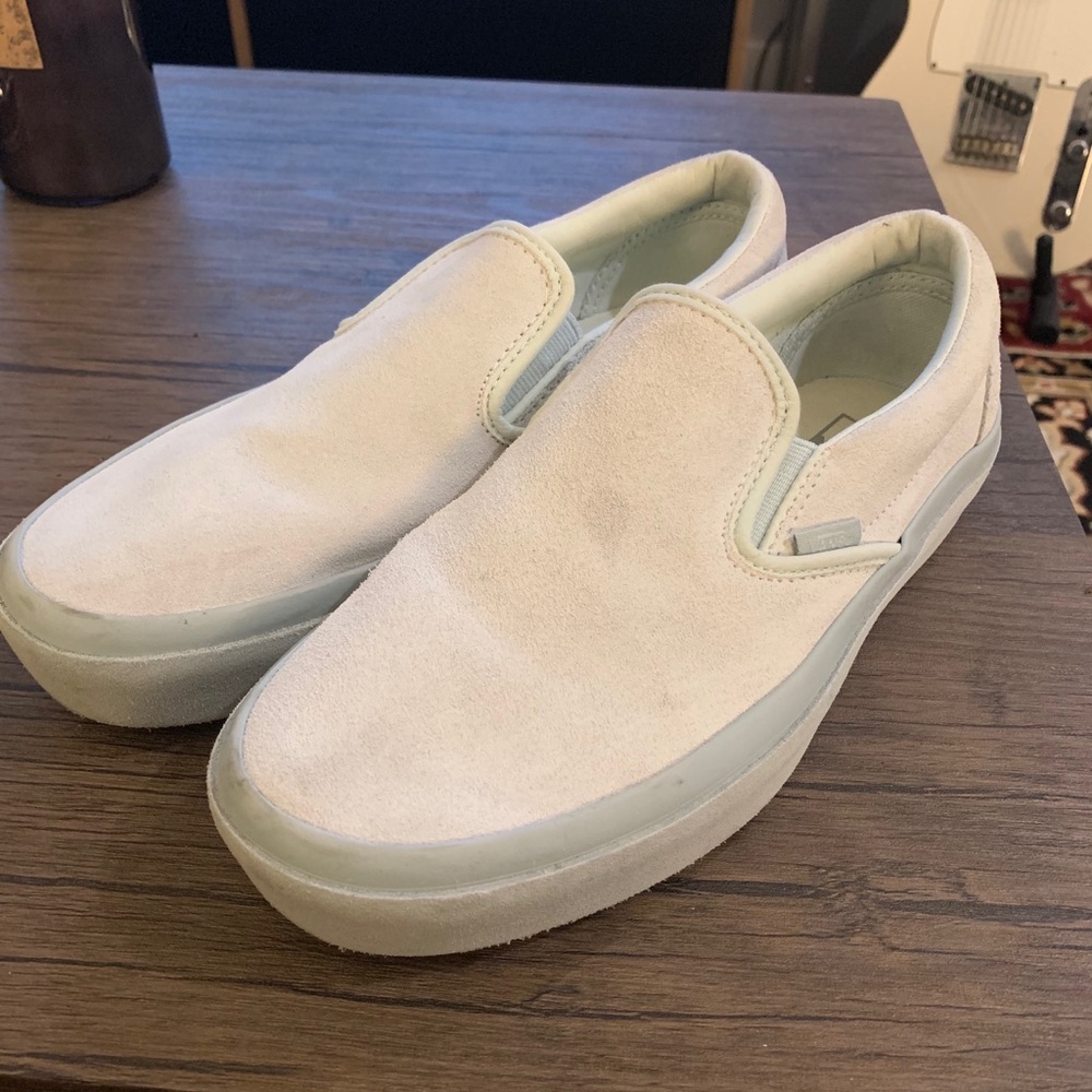Vans Suede slip-ons
